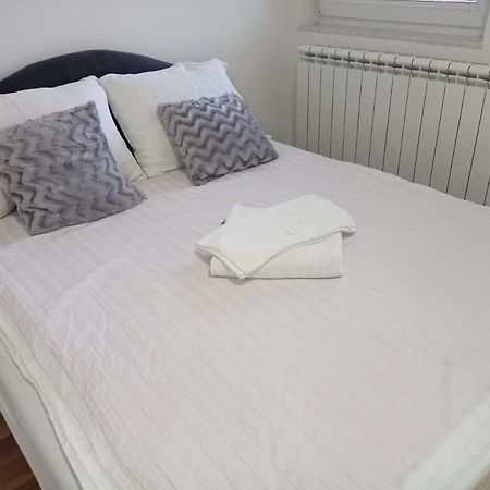 Sleep And Drive No6 Apartment Сараево Екстериор снимка
