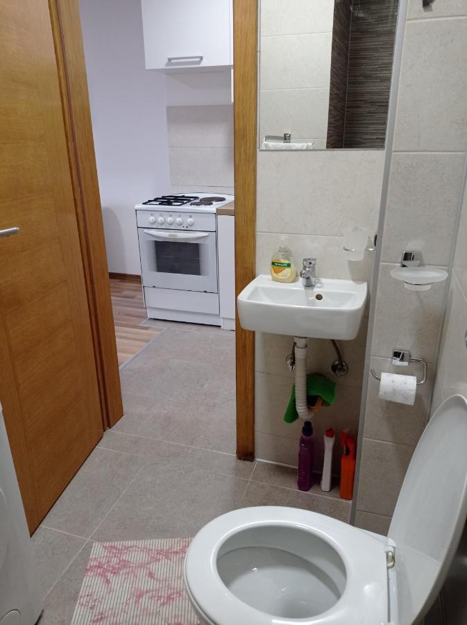 Sleep And Drive No6 Apartment Сараево Екстериор снимка