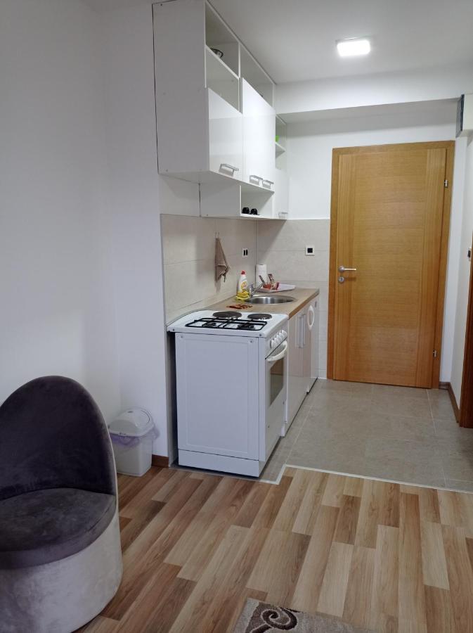 Sleep And Drive No6 Apartment Сараево Екстериор снимка